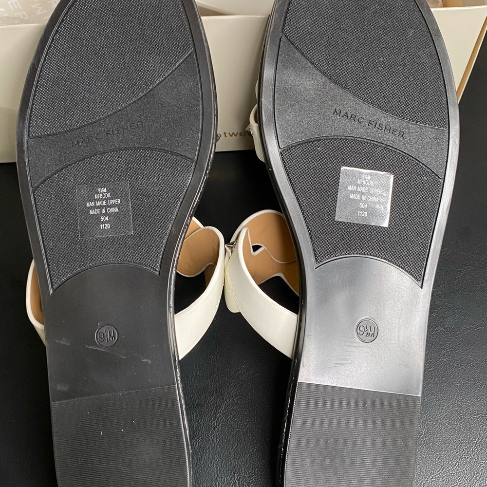 Marc Fisher slide never worn Brand New in box - Picture 11 of 16